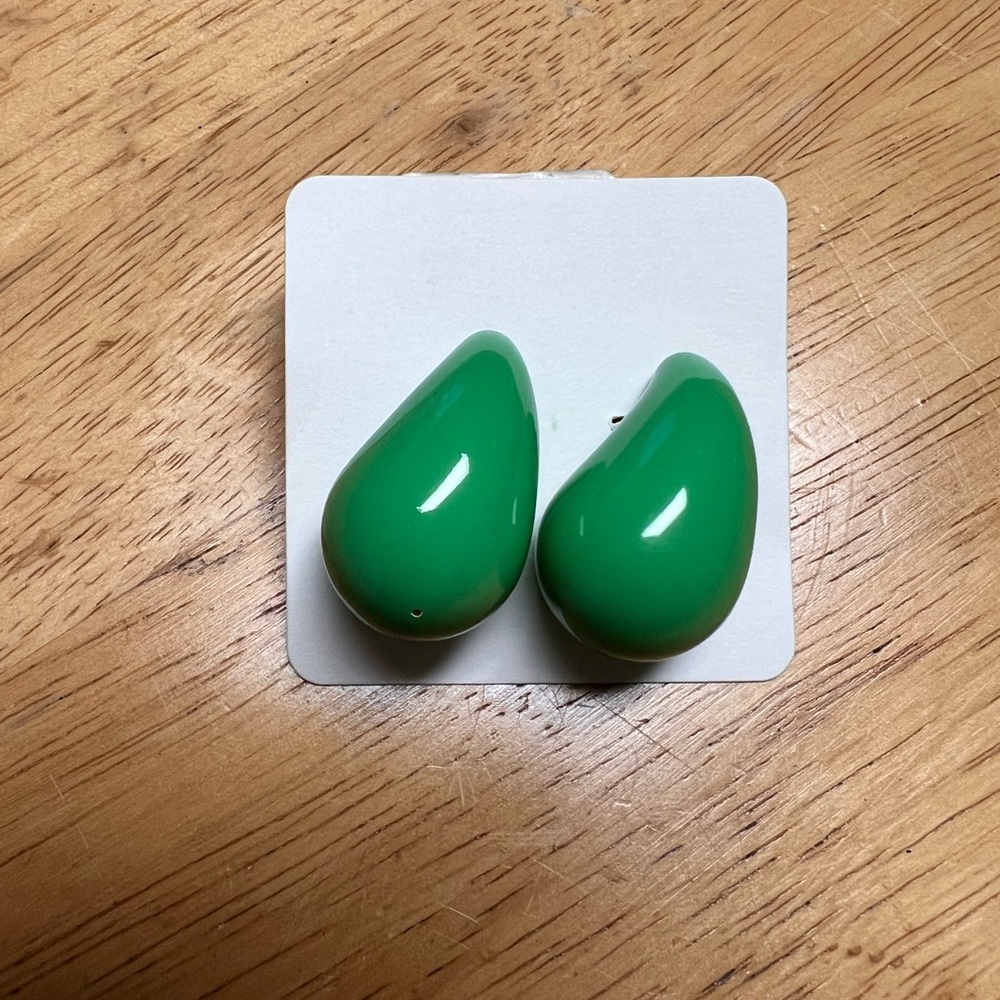 Tear drop earrings